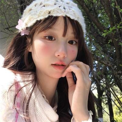 早餐时女歌迷快闪